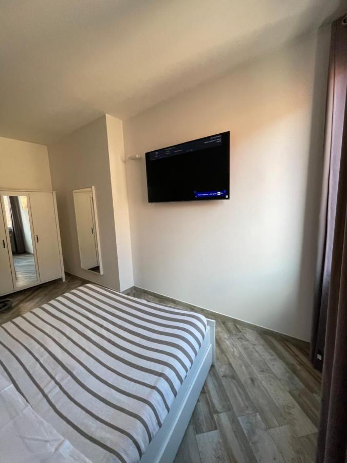 Bonbon Apartman Rovigo Kültér fotó